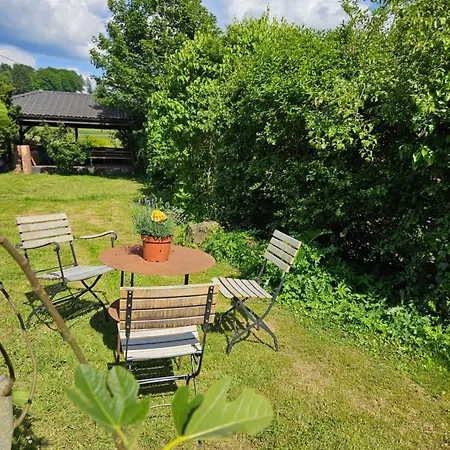Lueginsland Apartment *